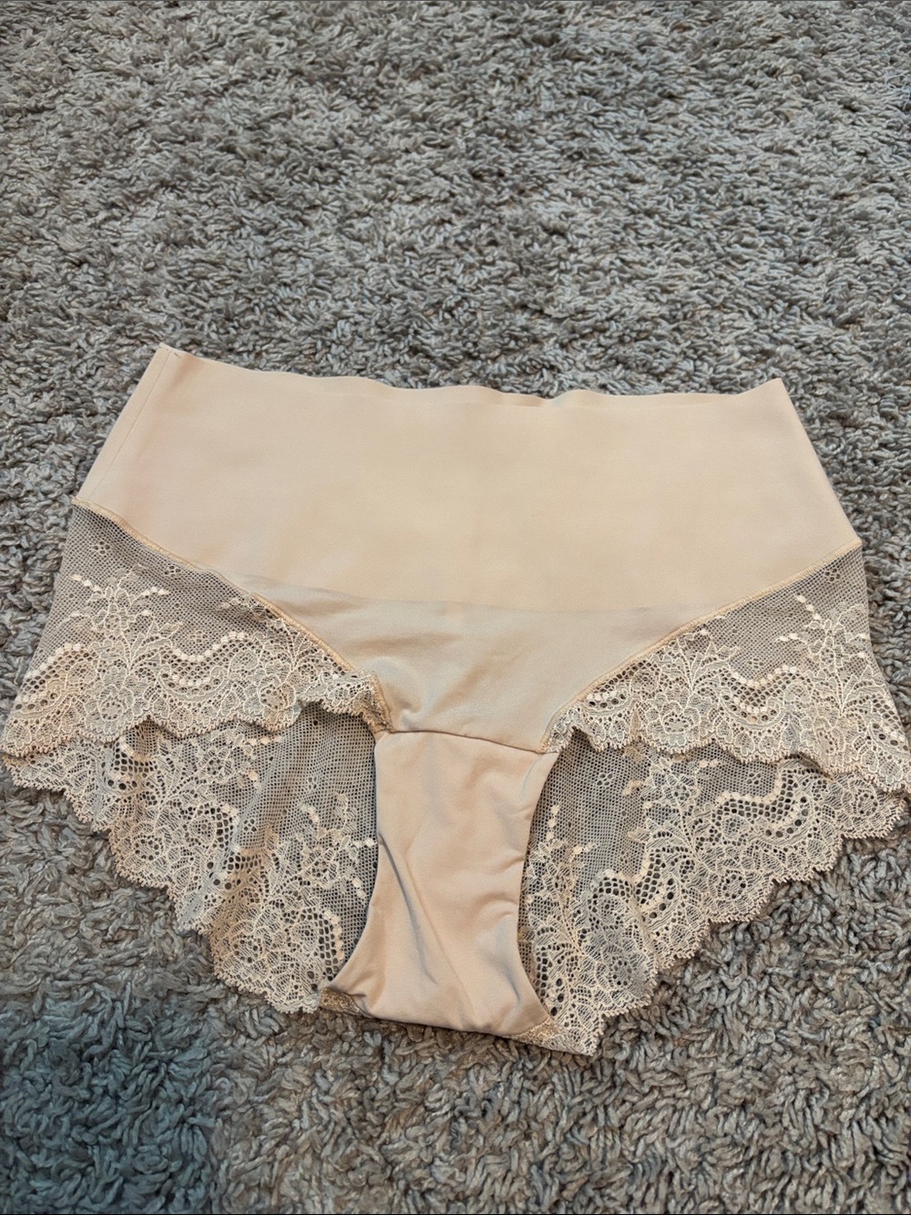SPANX High-Waist Lace-Trim Panties in Black and Nude - Picture 2 of 7